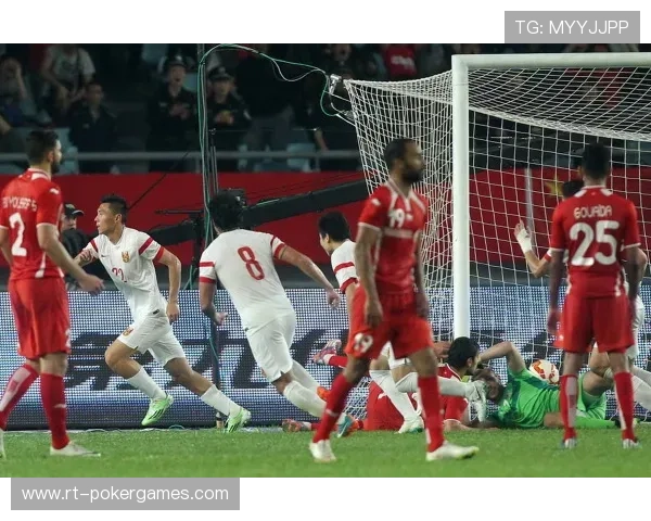 “韩国旅欧球员周报：黄喜灿未登场，曹圭成李韩汎丹超打满全场”